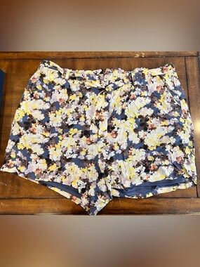 Torrid Floral Print Women’s Relaxed Shorts
